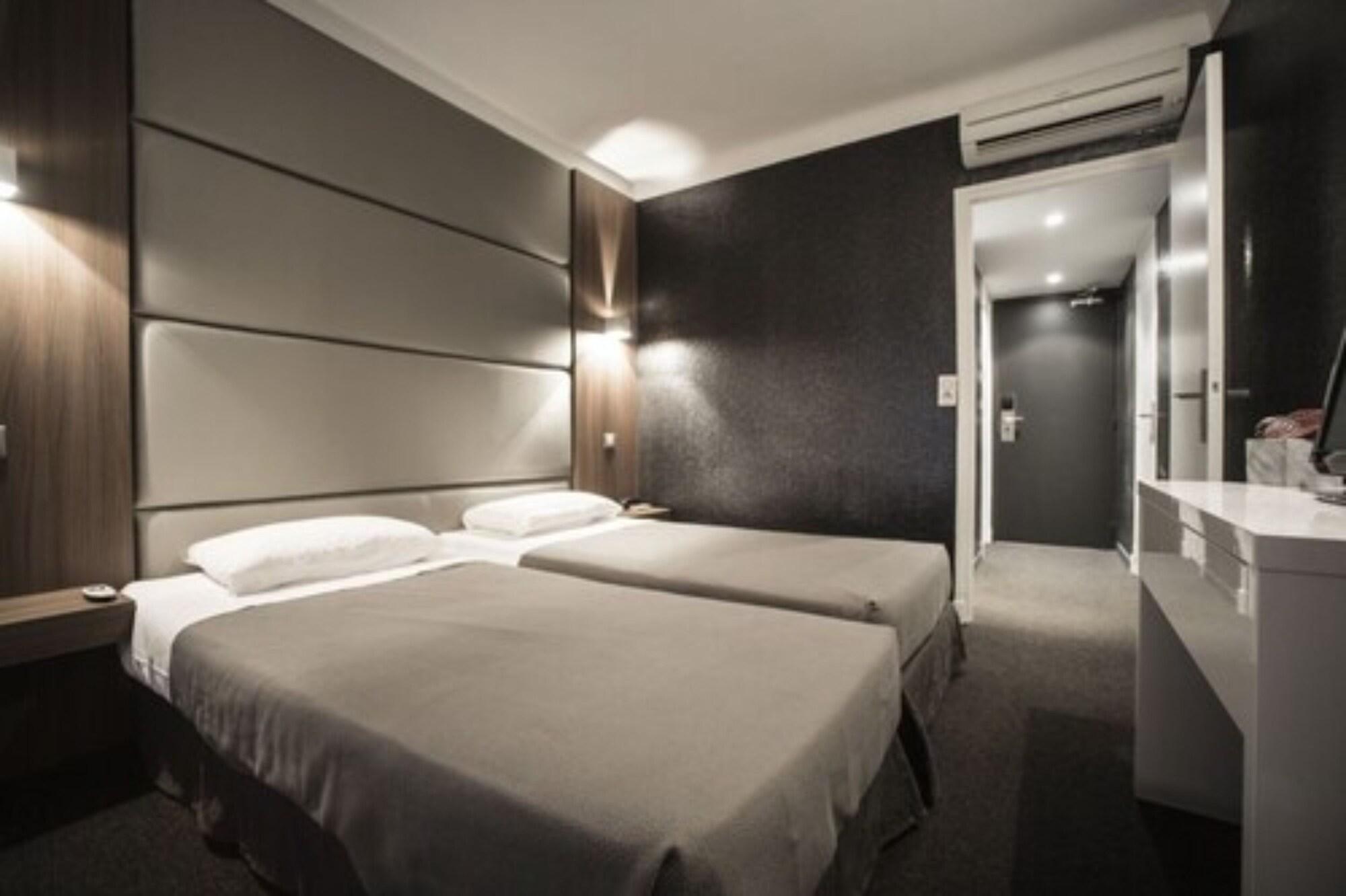 Hotel Schtak Cannes Exterior foto
